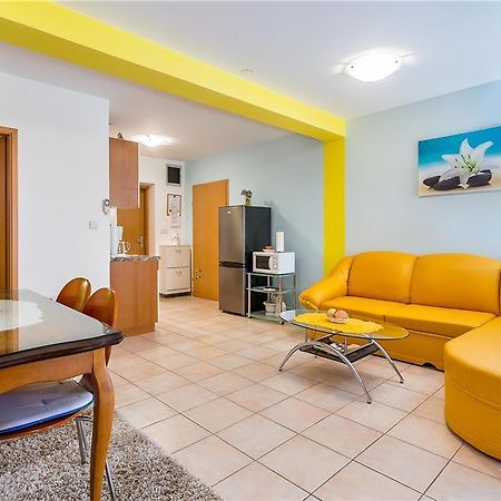 Apartment Ellis Premantura Quarto foto